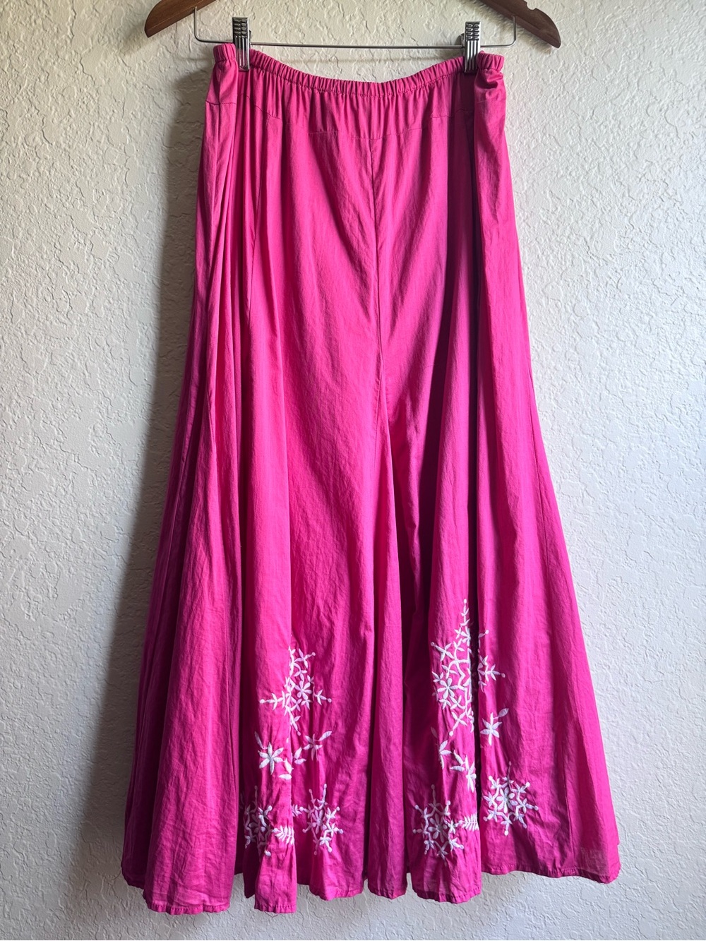 Karen Kane Vibrant Pink Maxi Skirt with White Floral Embroidery